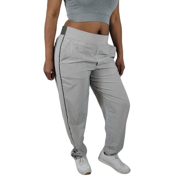 Athleta Brooklyn textured stripe pants 8 T tall white gray - Picture 3 of 7